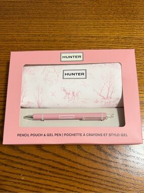 Hunter Pink Toile Pencil Pouch with Matching Pink Gel Pen